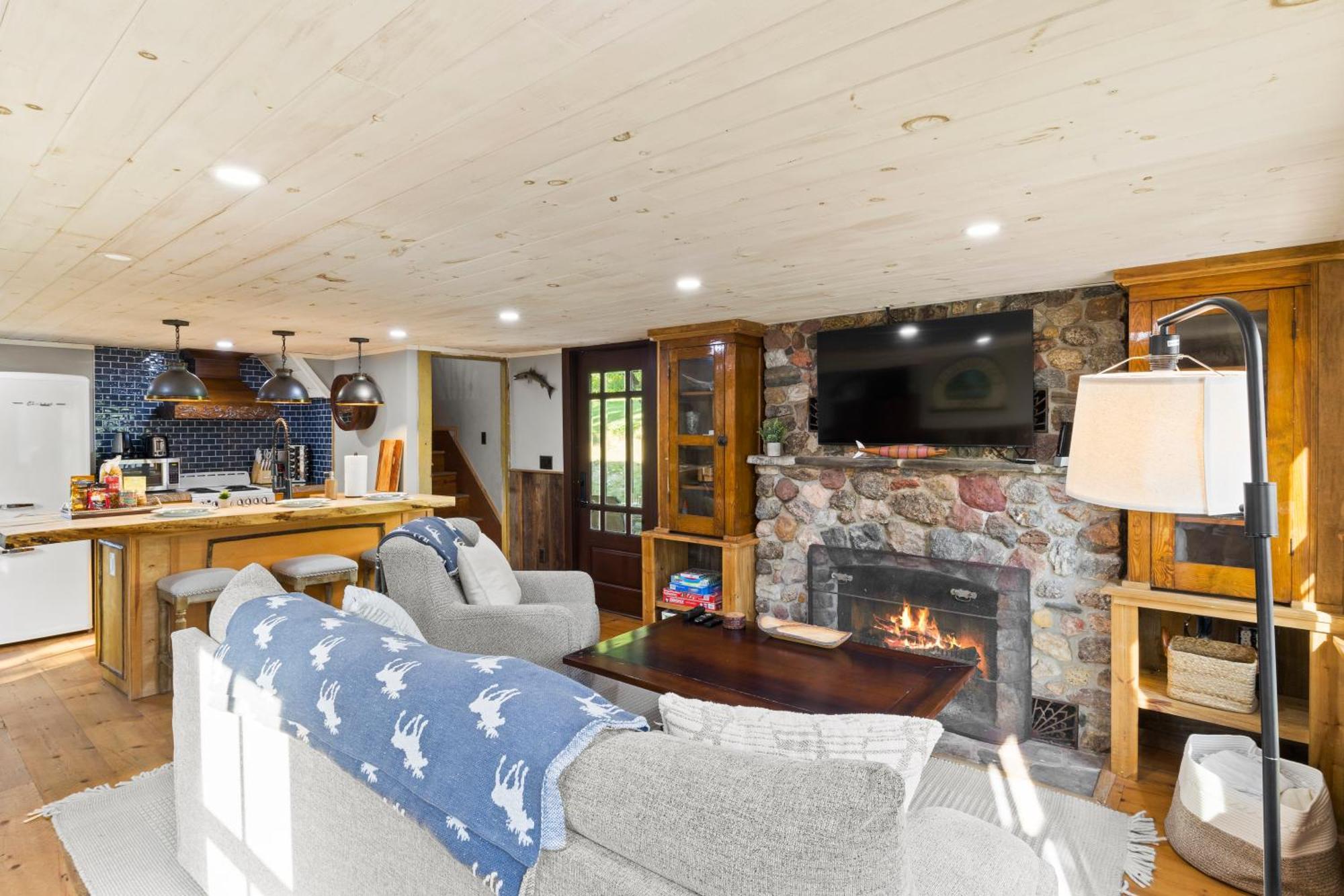Cozy Two Bedroom Home On Canandaigua Lake Rushville Exteriér fotografie