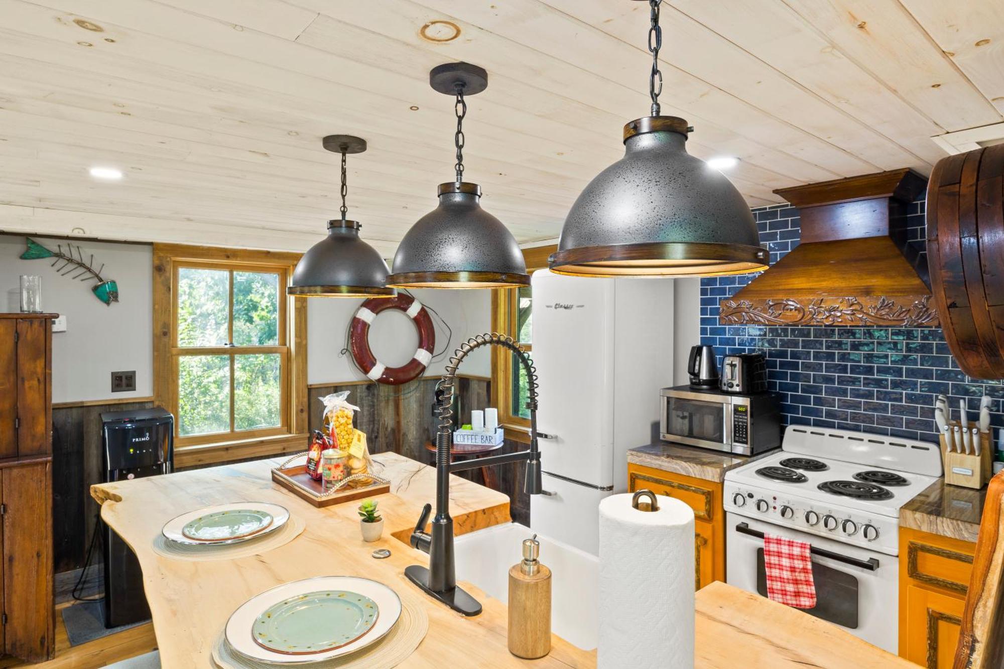 Cozy Two Bedroom Home On Canandaigua Lake Rushville Exteriér fotografie